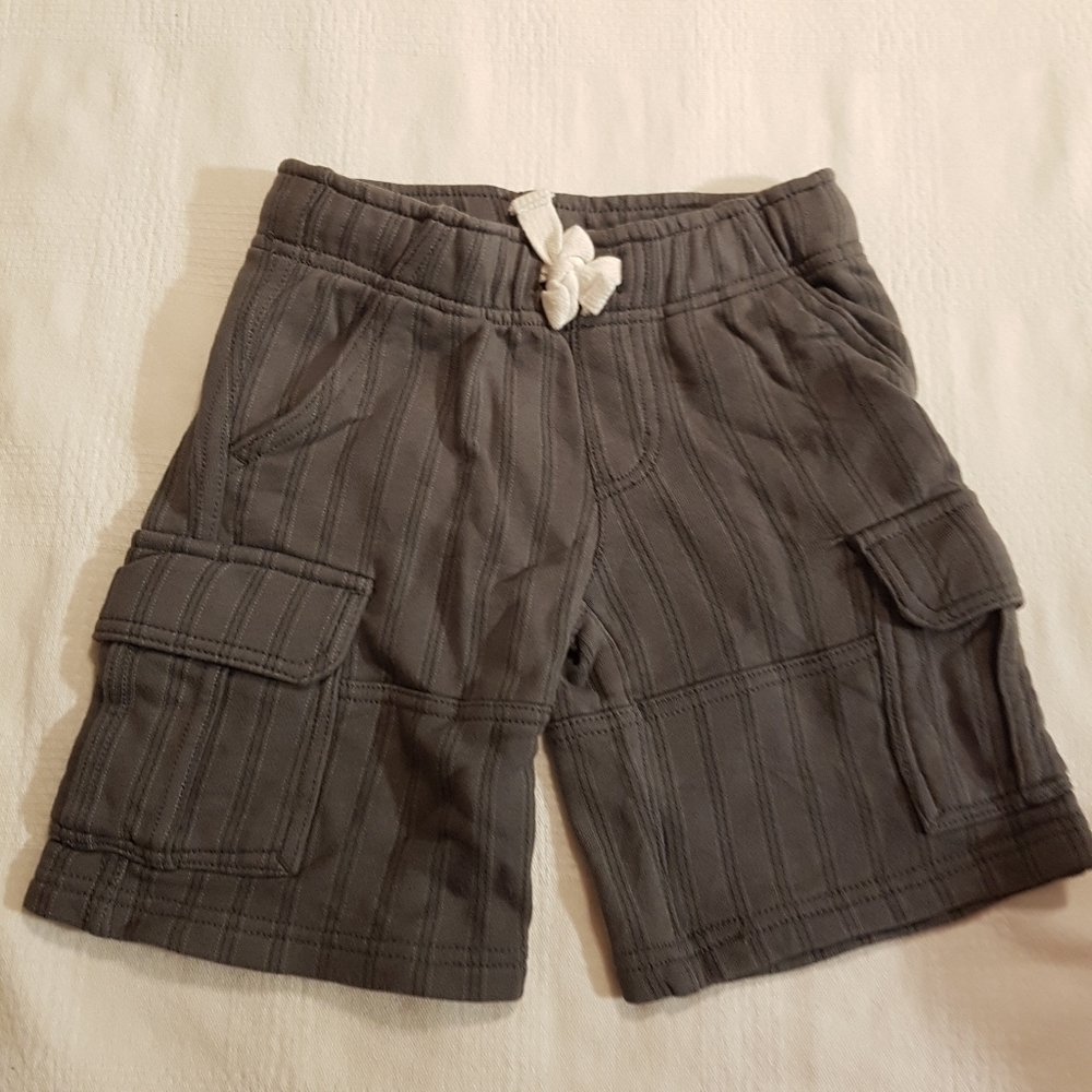 Gymboree boys size 3T gray cargo shorts